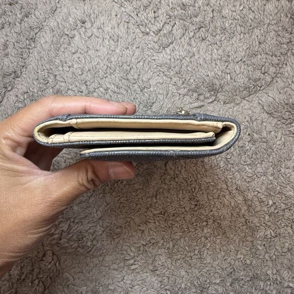 Guess Tri-Fold Faux Leather Wallet Charcoal Gray/Silver Monogram G‎ - Picture 8 of 16